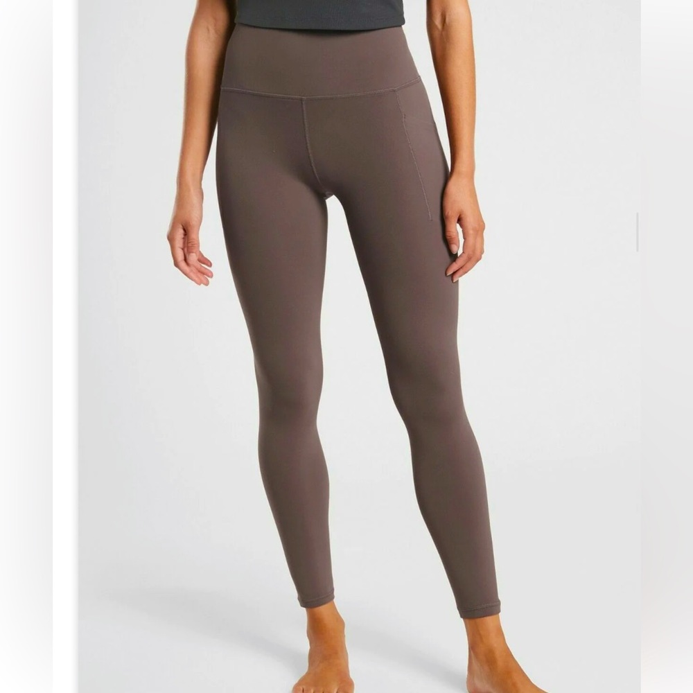 Athleta salutation tight (FINALPRICEDROP)